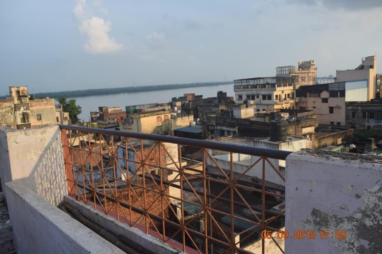 Family Guest House Varanasi Eksteriør billede